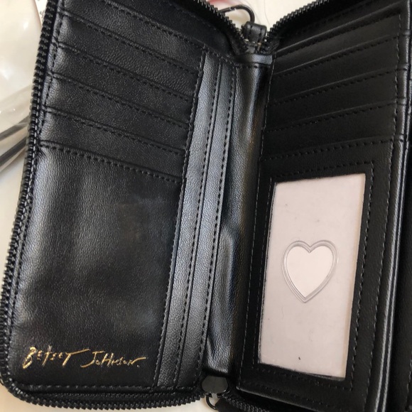 Betsey Johnson XOKARA Leopard Print Faux Leather ZA Wallet Black Bow Accent NWT - Picture 10 of 16